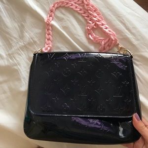 ❌❌SOLD ❌❌Louis Vuitton Thompson Crossbody Bag